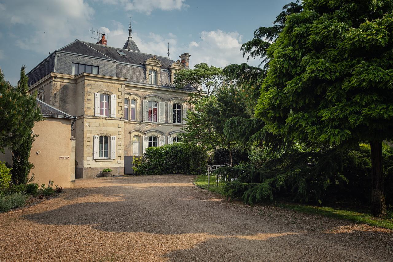 Le Puy-Notre-Dame Hotel & Spa Chai De La Paleine מראה חיצוני תמונה